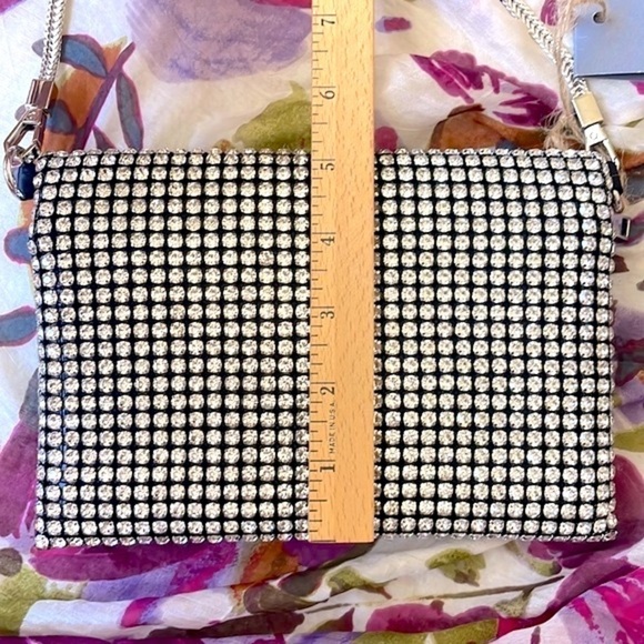 Brand New Expressions NYC Rhinestone Foldover Clutch Crossbody Purse Sparkly - Picture 6 of 14